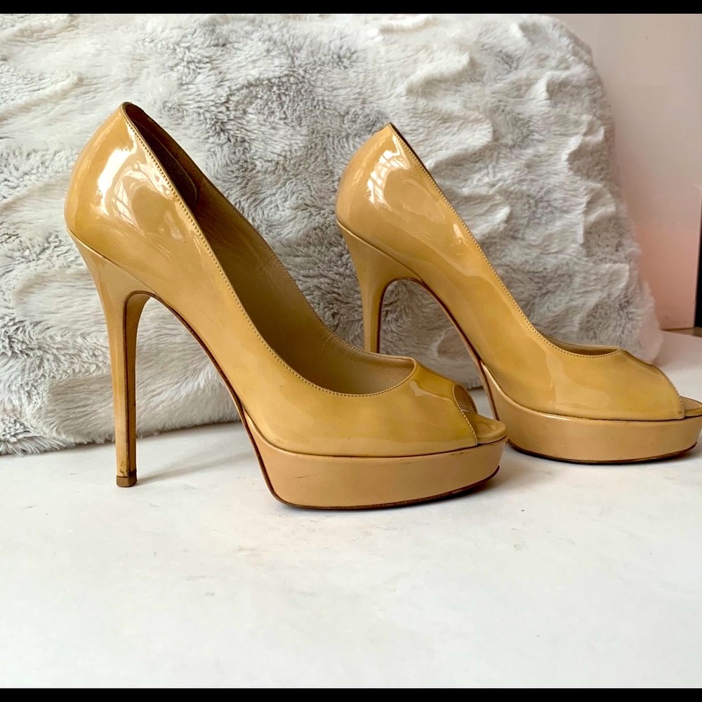JIMMY CHOO Patent Leather Peep Toe Pump - Nude